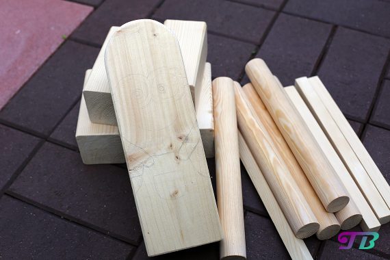 Kubb Wikingerschach fertig zurechtgesägte Holzelemente