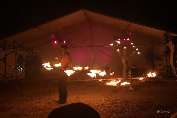 Feuershow - Geisternacht Irrgarten Kleinwelka