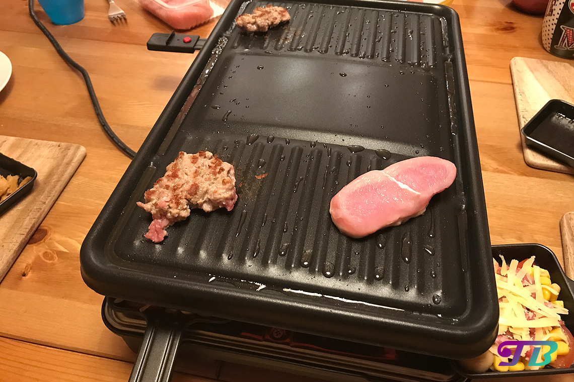 DIY Raclette - Hackfleisch-Klopse und Hähnchenfleisch