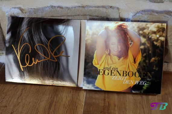 Vanessa Mai Regenbogen Gold Edition CD Cover innen