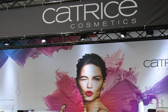 GLOW by dm Beauty Convention 2018 Station Berlin CATRICE