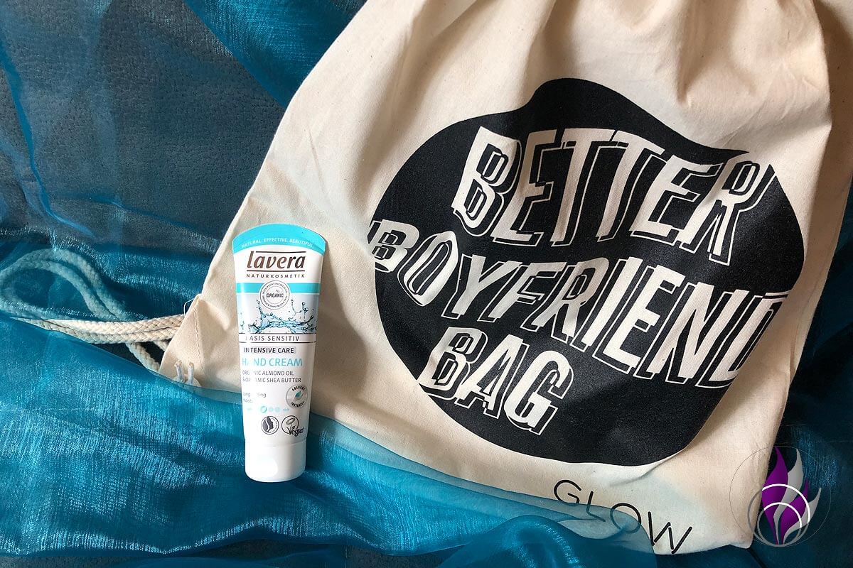 Better Boyfriend Bag GLOW by dm Stuttgart 2019 Lavera Handcreme
