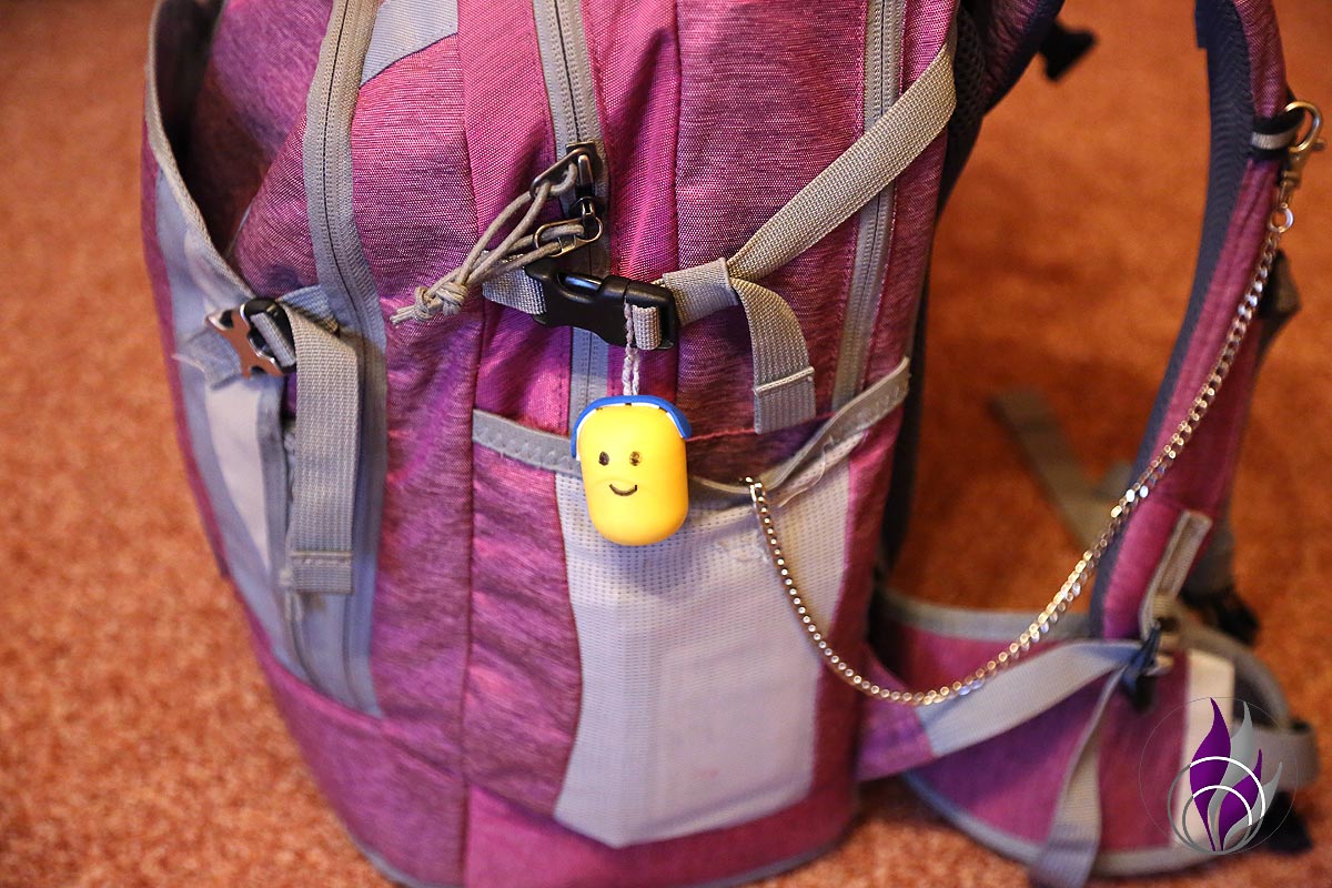 DIY Aufbewahrungsbox für Handy-Headset: Emoji Anhänger mit Kopfhörer