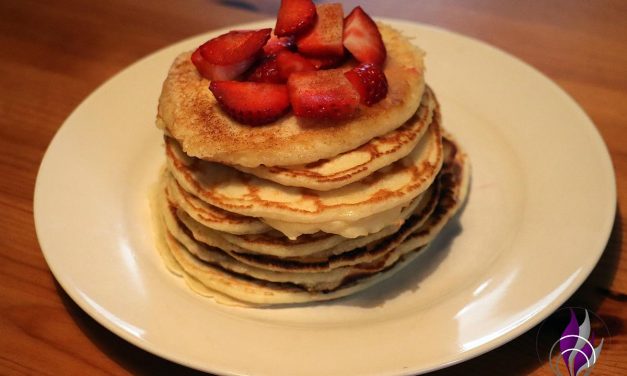 Zuckerfreie Pancakes – einfach, schnell gebacken und mega lecker