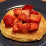 fun4family zuckerfreie Pancakes mit Erdbeeren