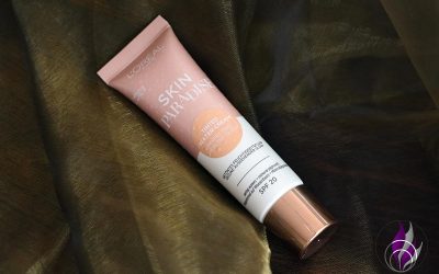 Skin Paradise – getöntes Feuchtigkeitsfluid mit SPF 20 von L’Oréal im Test Sponsored Post