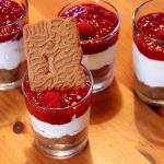 Himbeer Joghurt Quark Dessert im Glas mit Spekualtius fun4family