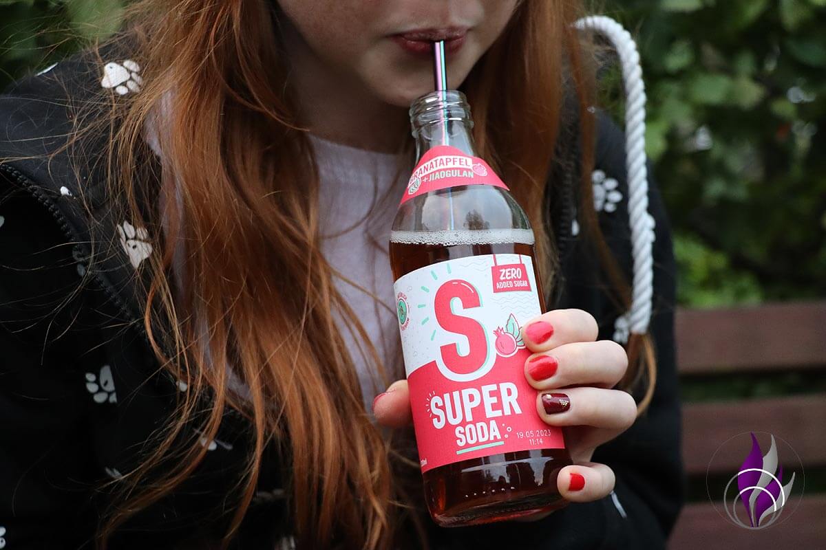 SUPER SODA Erfrischungsgetränk ohne Zuckerzusatz Favorit 1 fun4family