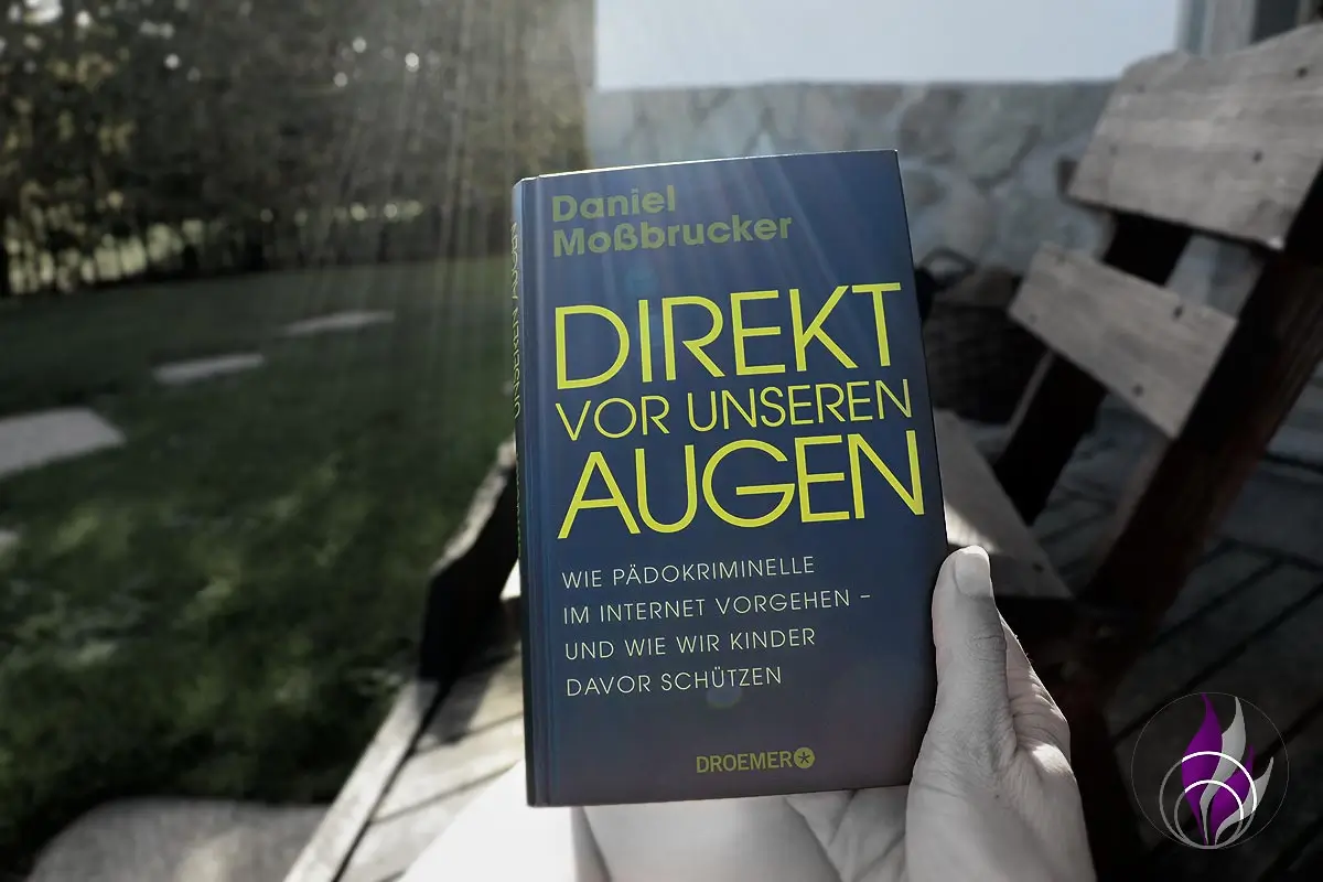 Daniel Moßbrucker „Direkt vor unseren Augen“ – Buchrezension<span class="sponsored_text"> Sponsored Post</span> 