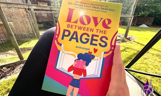 „Love between the Pages“ – Anthologie. 18 Romance-Geschichten – Buchrezension